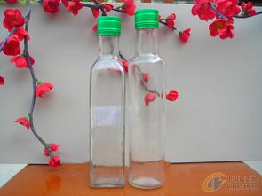 晶瑩剔透的藝術(shù) 橄欖油玻璃瓶圖庫(kù)中的光影與實(shí)用之美